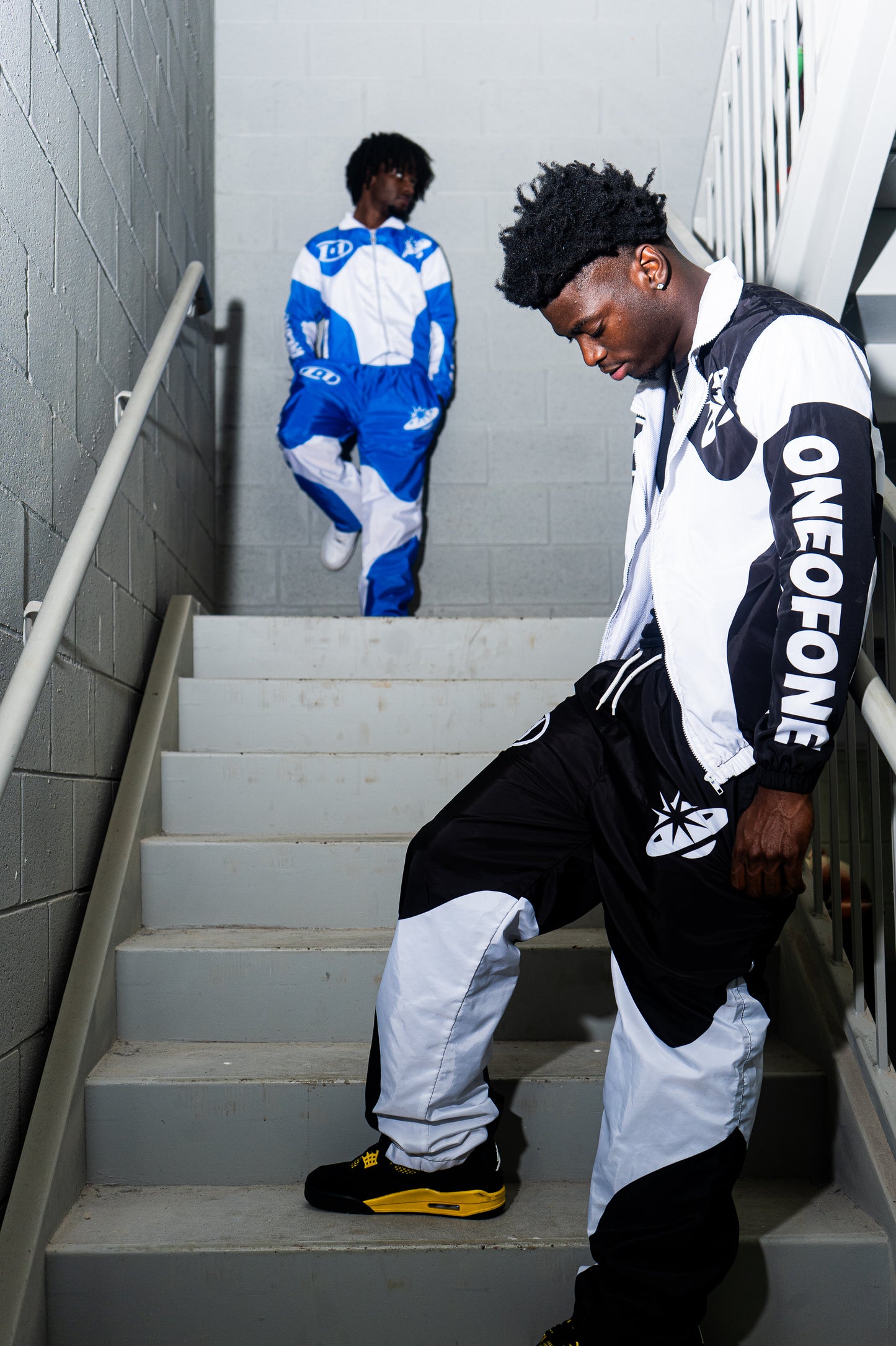 “ONEOFONE” BLACK WINDBREAKER SET