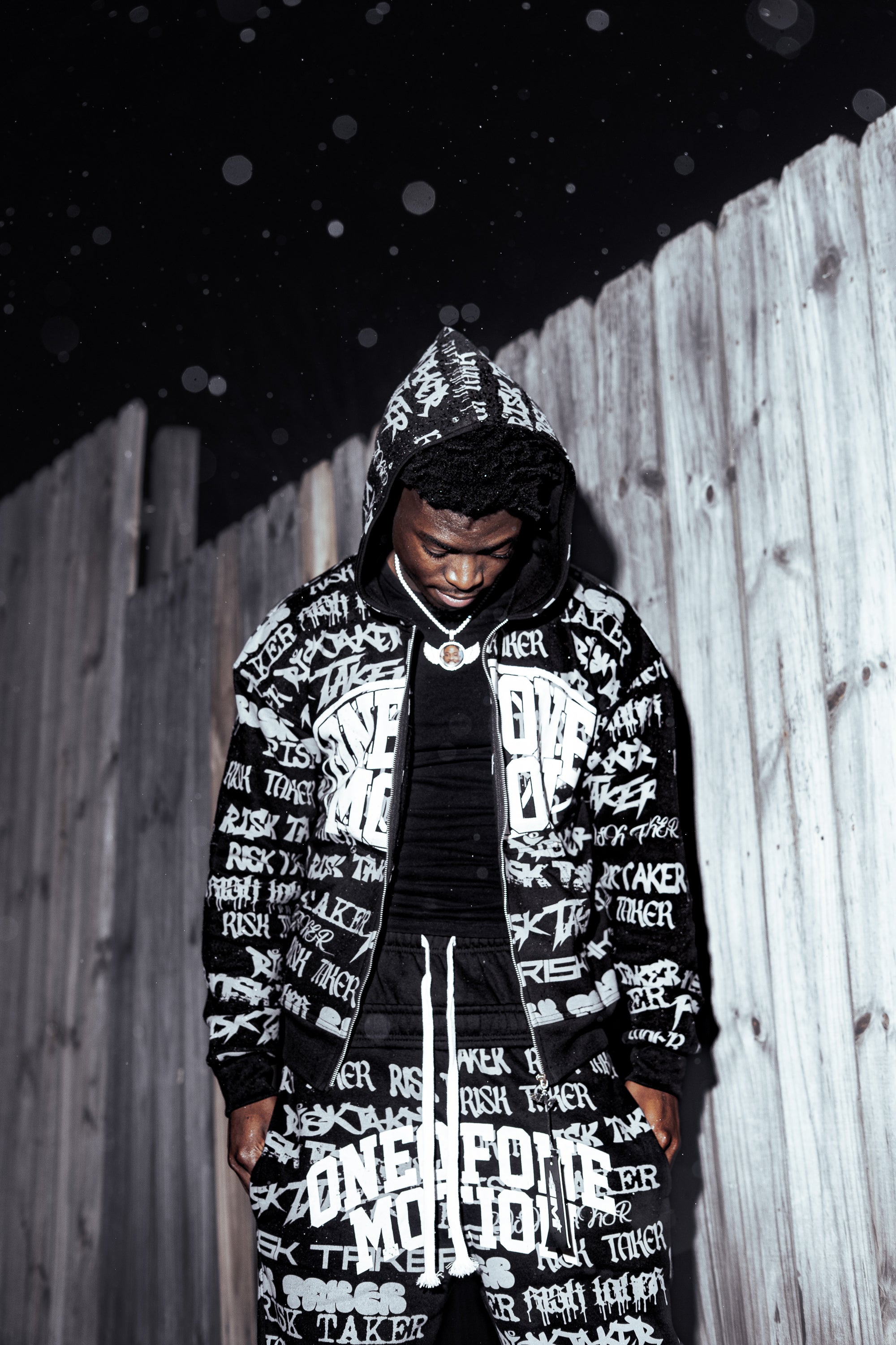 ONEOFONE GRAFFITI DOUBLE WAIST PANTS (Black)