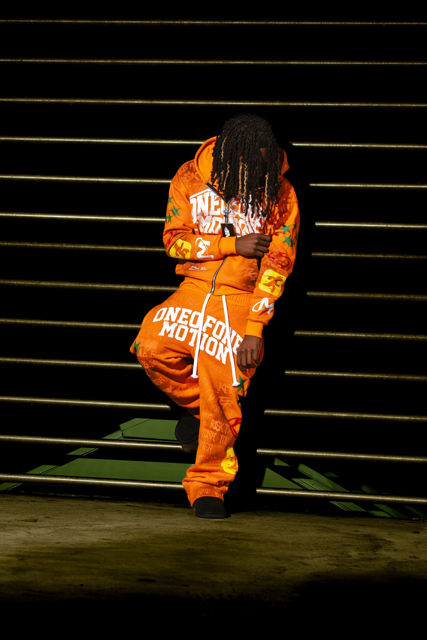 ONEOFONE GRAFFITI ZIP UP (Orange)